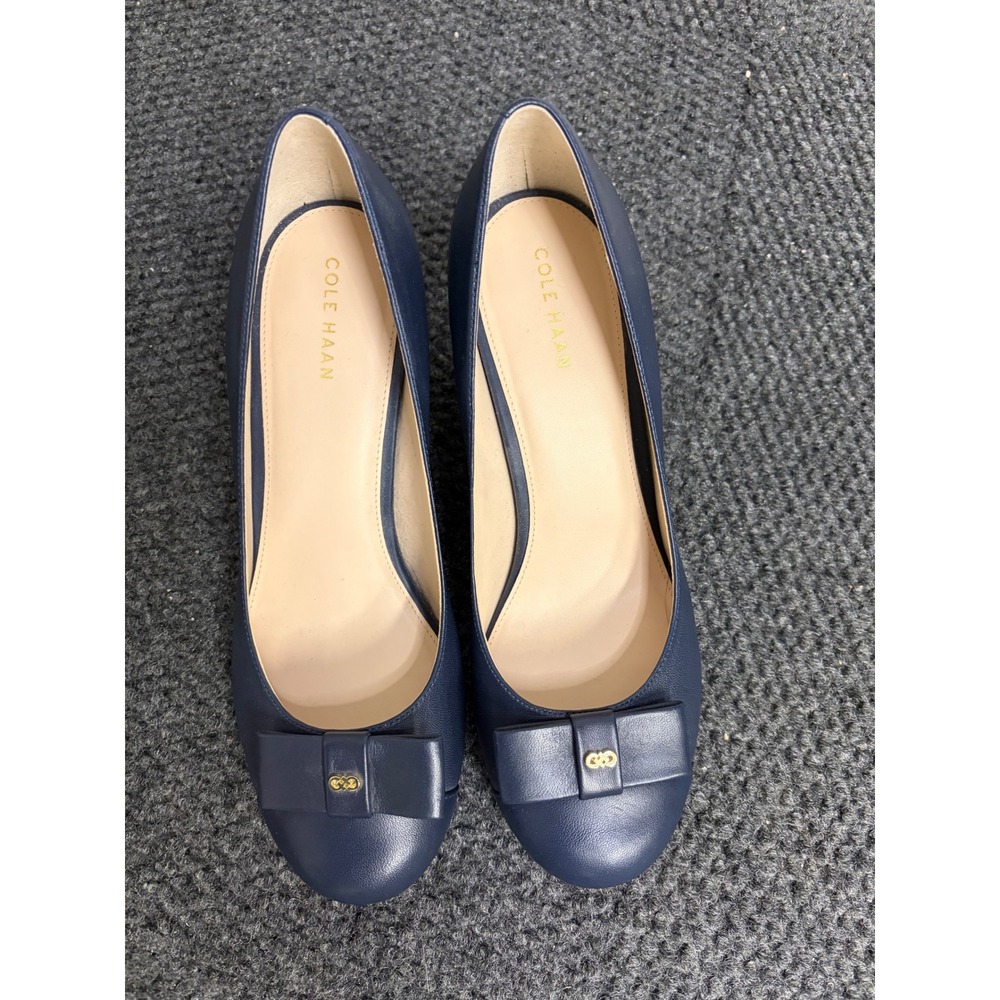 Cole Haan Navy Blue Leather Bow Wedge Pumps Shoes W13162 Size 8B - Picture 3 of 6
